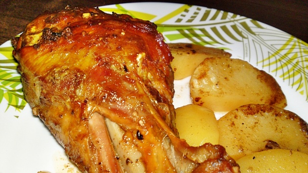 Židovské morčacie stehno na horčici a majoráne (fotorecept) - obrázok 16