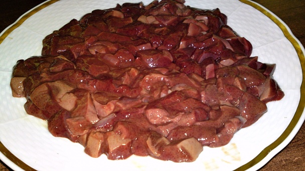 Restovaná bravčová pečeň na maďarský spôsob (fotorecept) - obrázok 1