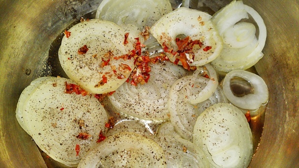 Pikantné lečo s cuketou s údenou paprikou na prírodno (fotorecept) - obrázok 3