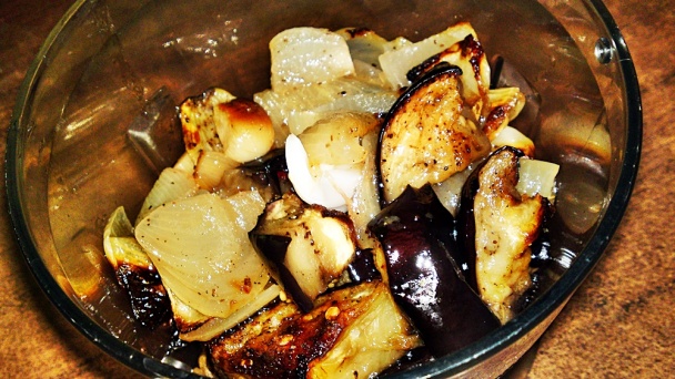 Pikantná baklažánovo-paprikovo-paradajková nátierka (fotorecept) - obrázok 8