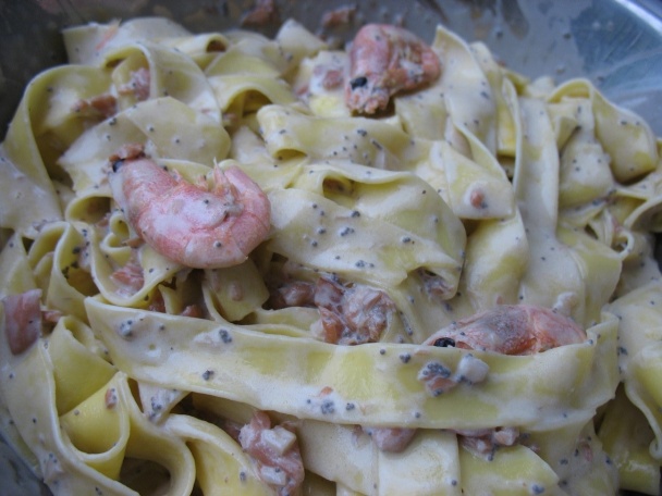 Pappardelle s lososom, kaviárom a krevetami (fotorecept) - obrázok 7