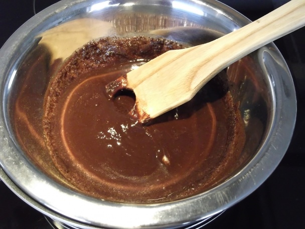 Čokoládovo-smotanovo-jahodová mňamka s chilli (fotorecept) - obrázok 1