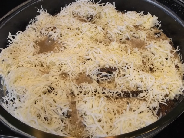 Gratinované bravčové s hubami a medvedím cesnakom + šalát s medvedím cesnakom (fotorecept) - obrázok 7