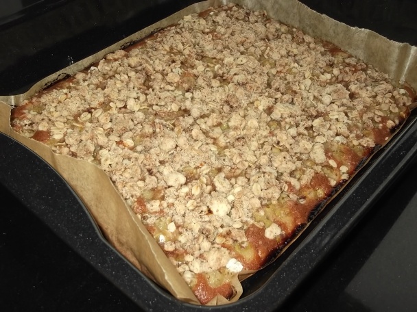 Obyčajný hroznový koláč s vločkami a škoricou - hrnčekový (fotorecept) - obrázok 7