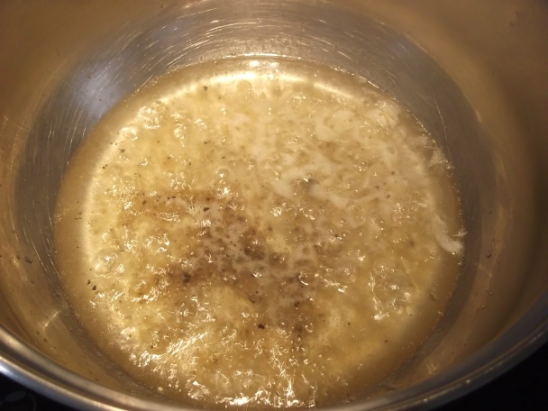 Kuracie stehná so saturejkou a chilli a omáčka trochu nadivoko (fotorecept) - obrázok 5