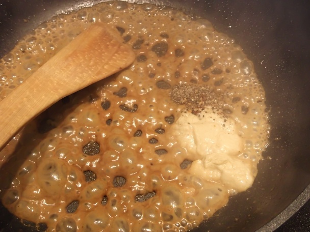 Steak s vínovou redukciou s korením a chilli (fotorecept) - obrázok 5