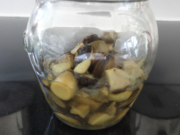 Kuracie stehná s hubovou plnkou a hubovou redukciou (fotorecept) - obrázok 7