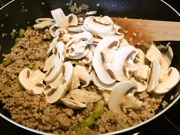 Zapečené palacinky s mäsom na spôsob lasagne (fotorecept) - obrázok 3