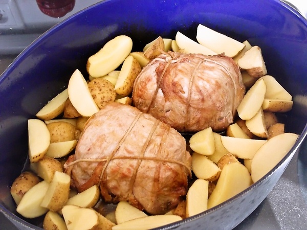 Bravčová roláda s chilli a bylinkami pečená v bránici (fotorecept) - obrázok 6