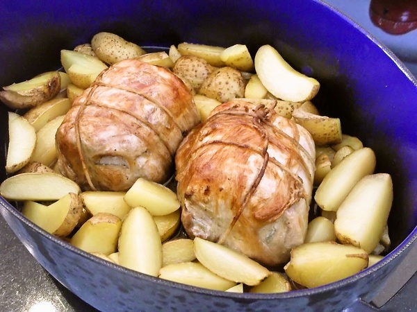 Bravčová roláda s chilli a bylinkami pečená v bránici (fotorecept) - obrázok 7