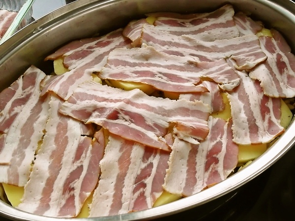 Bôčiková roláda na slanine a kyslej kapuste - eintopf (fotorecept) - obrázok 3