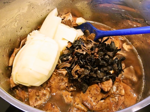 Krémová polievka z podpňovky smrekovej (fotorecept) - obrázok 4
