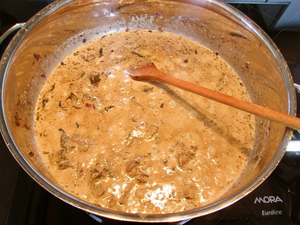 Mäsové guľôčky v hubovej omáčke (fotorecept) - obrázok 5