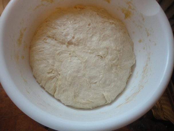 Rustikálny chlieb s čiernymi olivami a žitným kváskom (fotorecept) - obrázok 4