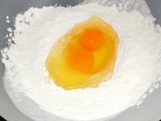 Fettuccine v smotanovej omáčke alebo široké rezance zo strojčeka (fotorecept) - obrázok 1