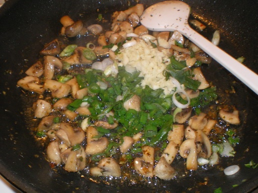 Fettuccine v smotanovej omáčke alebo široké rezance zo strojčeka (fotorecept) - obrázok 13