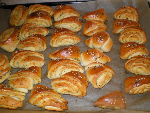 Syrovo-cesnakové trojhranky (fotorecept) - obrázok 5