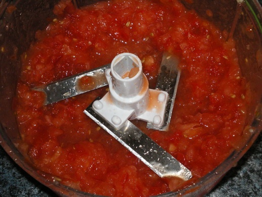 Moje nové obľúbené cesto na pizzu s domácou omáčkou (fotorecept) - obrázok 4