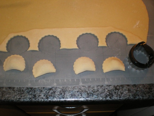 Marcipánové ravioly v kávovo-smotanovej poleve (fotorecept) - obrázok 9