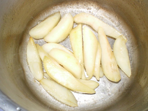 Bravčové v hruškovo-smotanovej omáčke (fotorecept) - obrázok 1