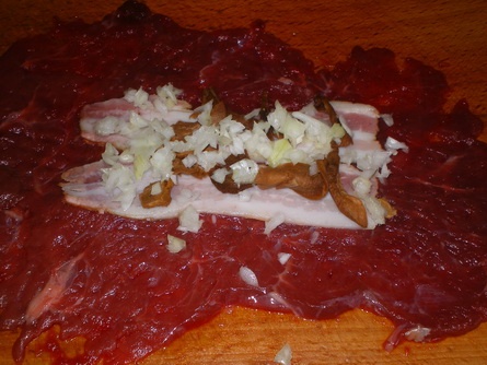Hovädzie rolky so špenátovou zemiakovou kašou a sladkou mrkvou (fotorecept) - obrázok 2
