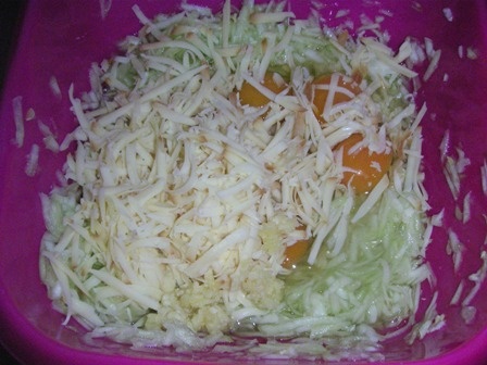 Slaný cuketový koláč alebo mafiny (fotorecept) - obrázok 1