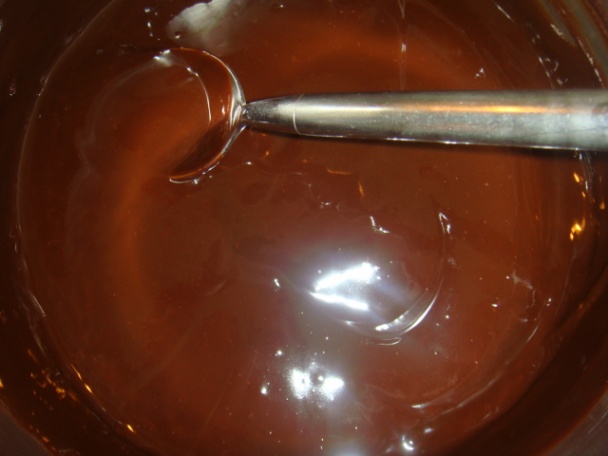 Brownies s makadamovými orieškami a bielou čokoládou (fotorecept) - obrázok 3