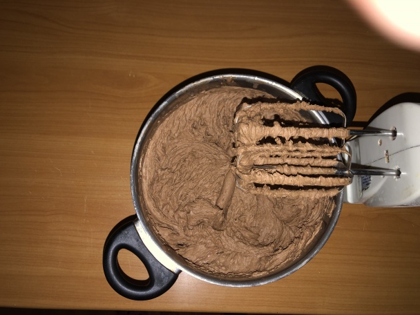 Zákusok s jahodami a parížskym krémom (fotorecept) - obrázok 1