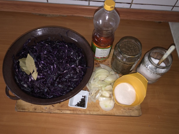 Dusená červená kapusta a karamelová kyslá kapusta (fotorecept) - obrázok 1