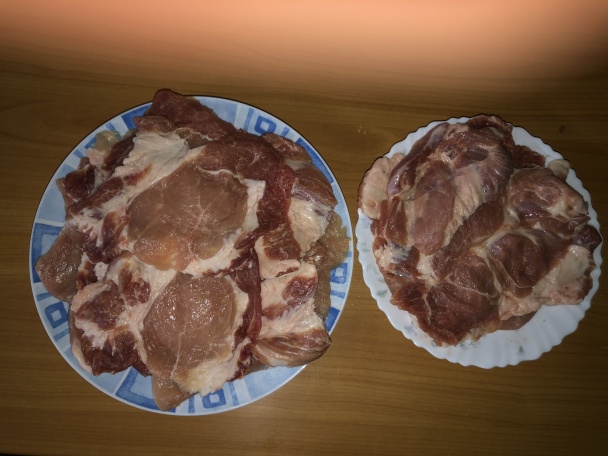 Bravčové rezne so zemiakovou kašou - obrázok 1