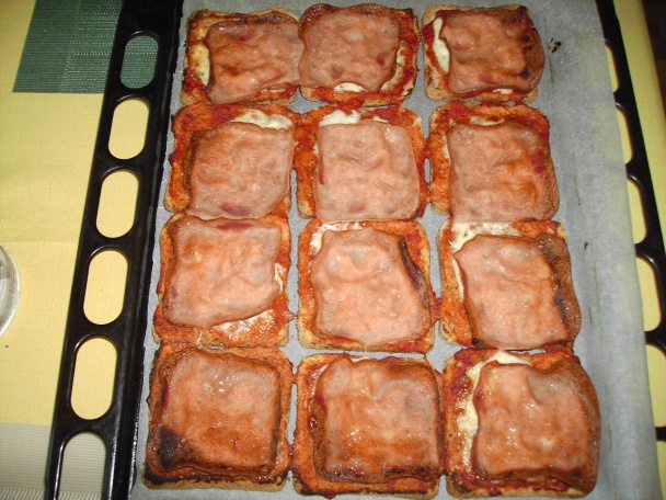 Toastová pizza  - obrázok 1