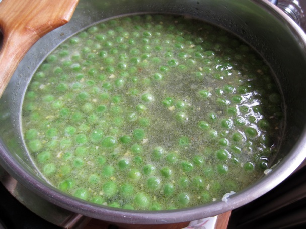 Hrášková krémová polievka (fotorecept) - obrázok 4