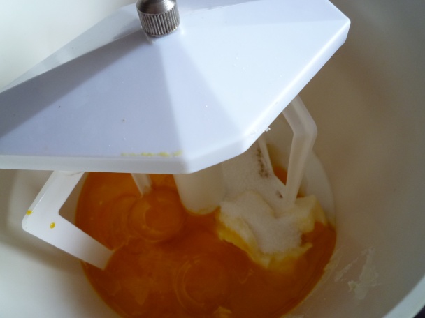 Koláč z čerstvých ríbezlí (fotorecept) - obrázok 2