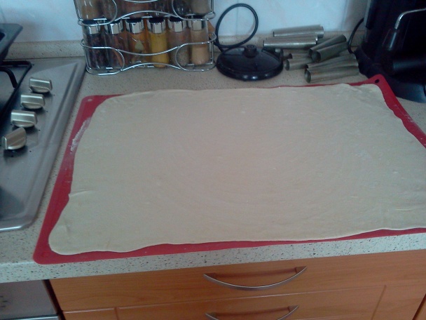 Šamronky - plnené trubičky z lístkového cesta (fotorecept) - obrázok 1