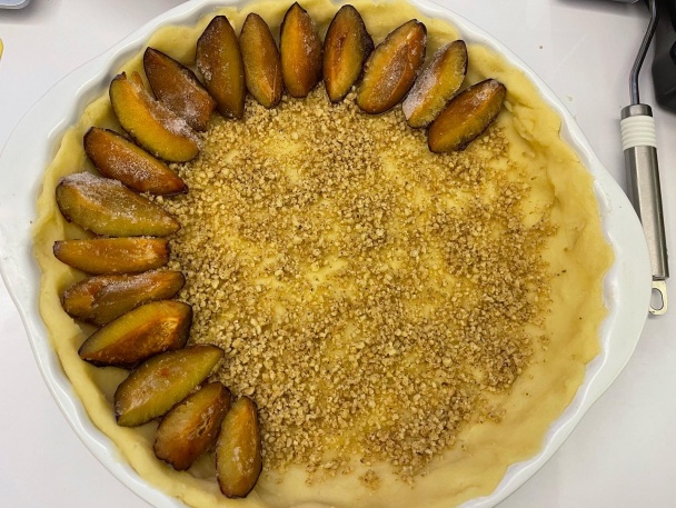 Slivkový tart s orechovou posýpkou (fotorecept) - obrázok 3