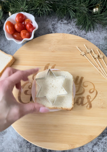 Vianočné stromčeky z toastového chleba (fotorecept) - obrázok 3