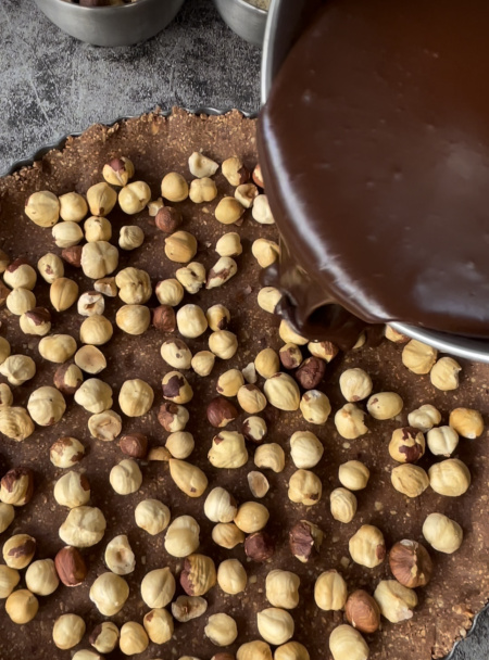 Tart s lieskovcami - obrázok 1