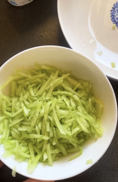 Uhorkový šalát s kôprom (fotorecept) - obrázok 1