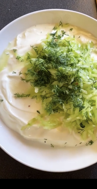 Uhorkový šalát s kôprom (fotorecept) - obrázok 2