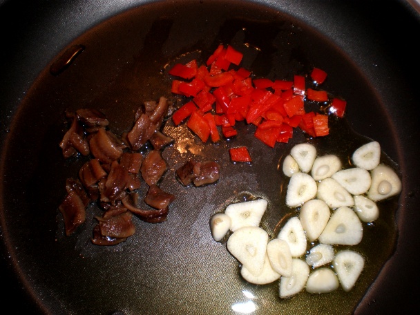 Špagety alla Puttanesca (fotorecept) - obrázok 6