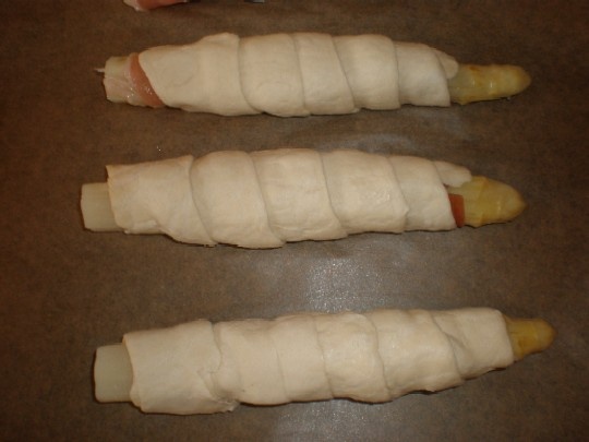 Špargľa v lístkovom ceste s prosciuttom a pecorinom - obrázok 6