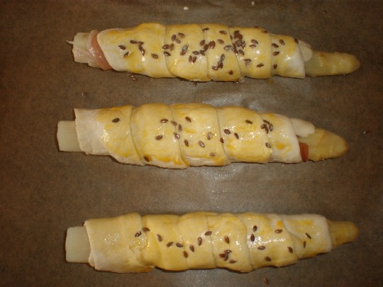 Špargľa v lístkovom ceste s prosciuttom a pecorinom - obrázok 7