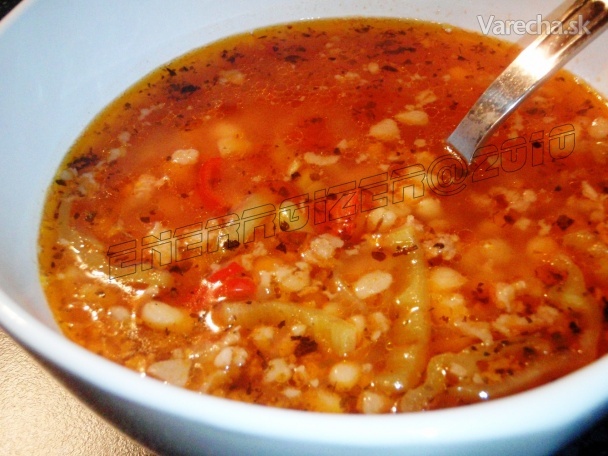 Chilli fazuľová polievka (fotorecept)