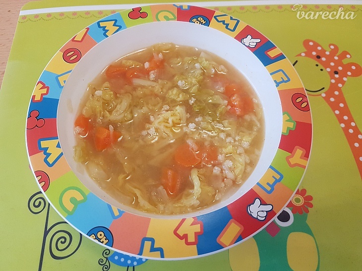 Kelová polievka pre deti 