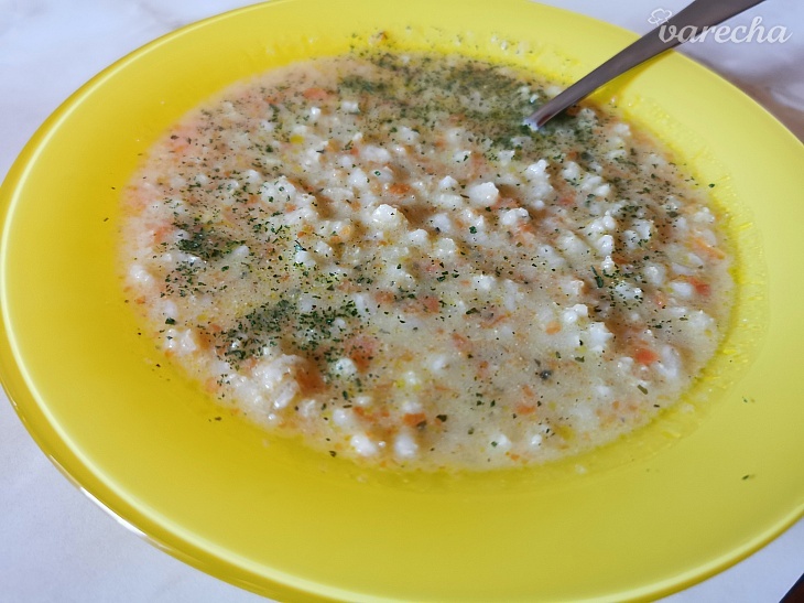 Soupeh Jo (perzská krúpová polievka) 