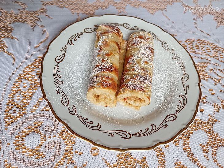 Jablková palacinka pečená v rúre