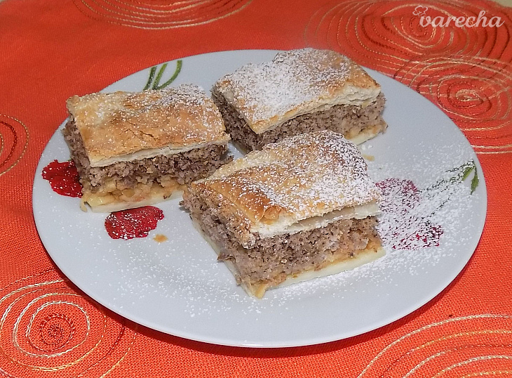 Jablkový koláč s orechovým a lístkovým cestom (fotorecept)