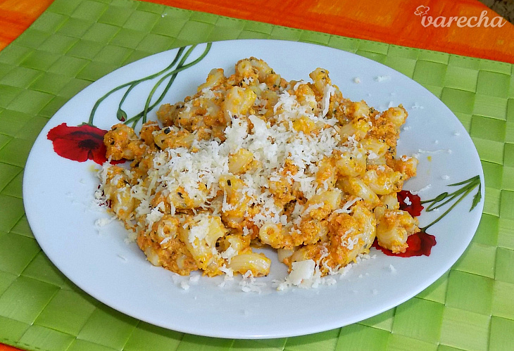 Cestoviny s mrkvovým pestom (fotorecept)