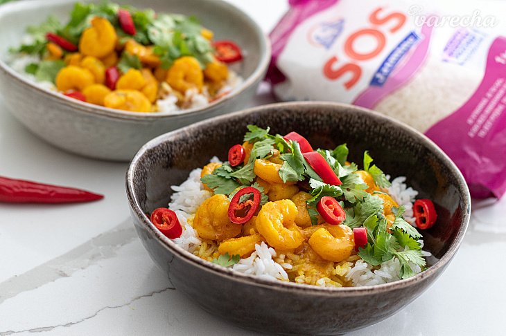 Bangkok Bowl - jazmínová ryža s krevetami a kokosovou karí omáčkou