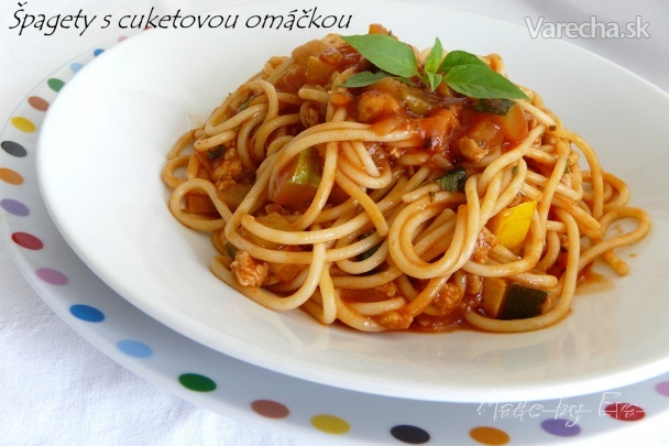 Recept - Špagety s cuketovou omáčkou 